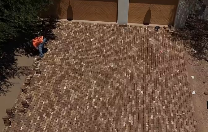 Clay Brick vs Concrete Pavers: What's the Difference?