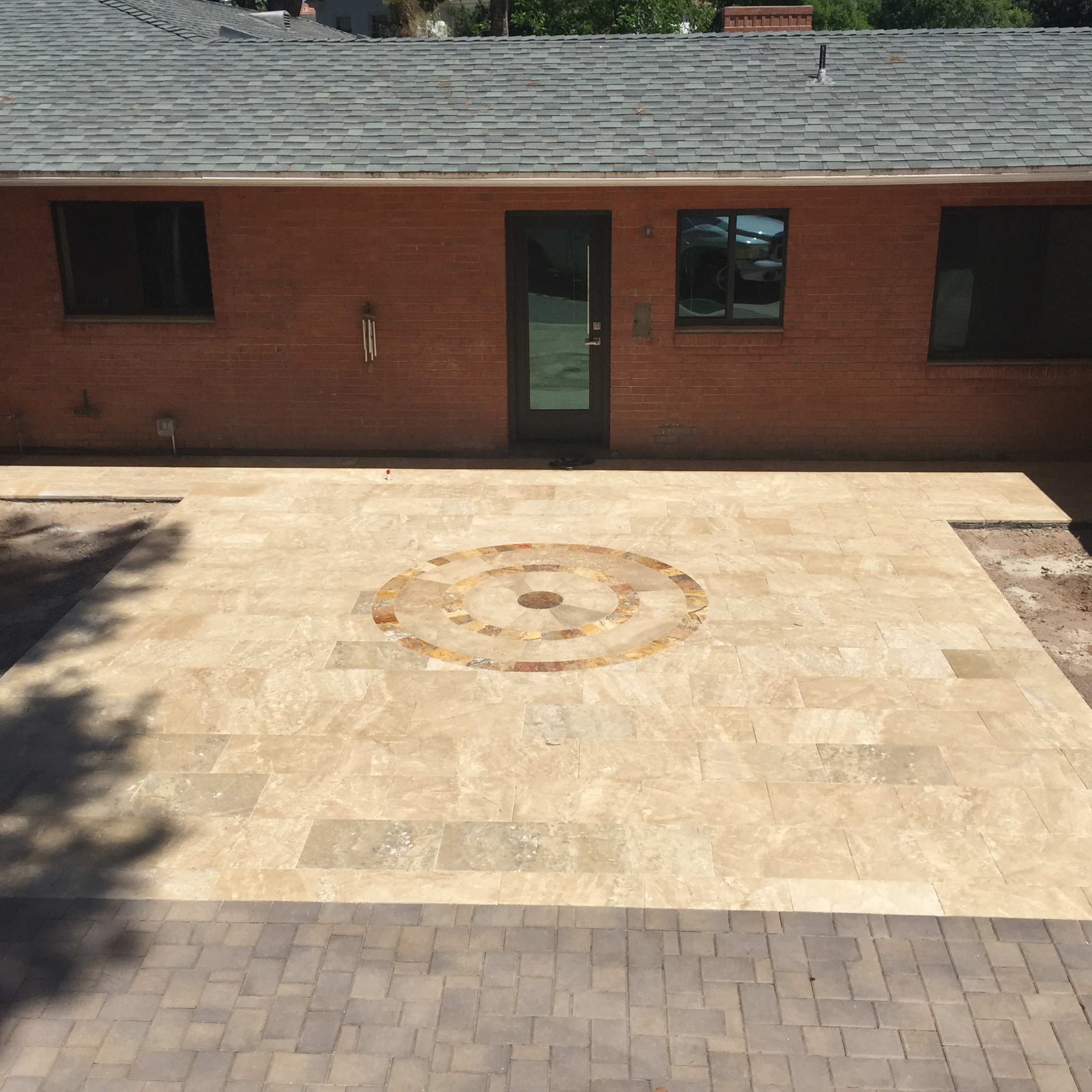 Custom circular paver driveway